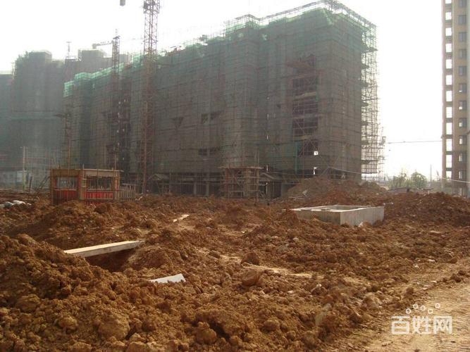 警惕“高薪出境务工”陷阱 建筑工、工厂普工包吃住带薪年假雇主担保背后的真相
